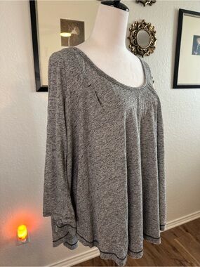 NWT Free People “We The Free” Heathered Gray Scoop Neck Linen Blend Top